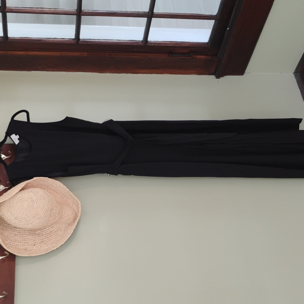 LOFT Sleeveless Belted Black Jumpsuit Size 6